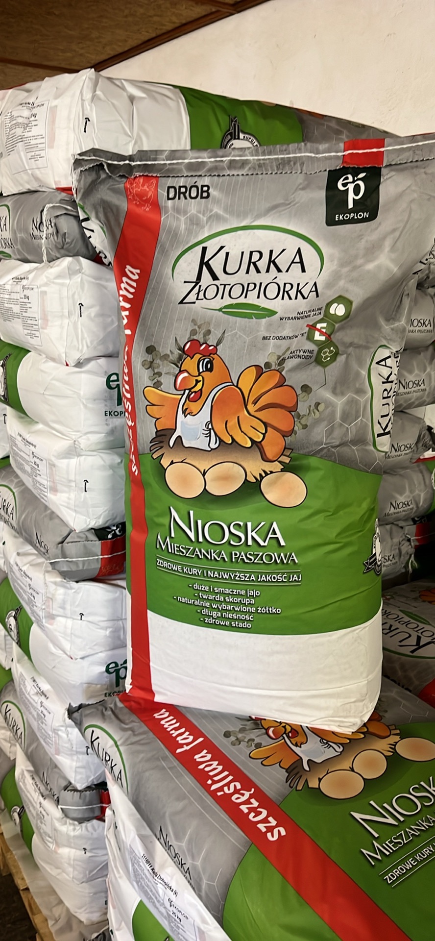 Pasza dla niosek Kurka Złotopiórka